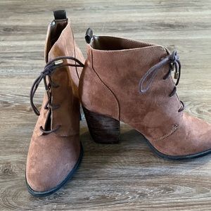 Call it spring booties